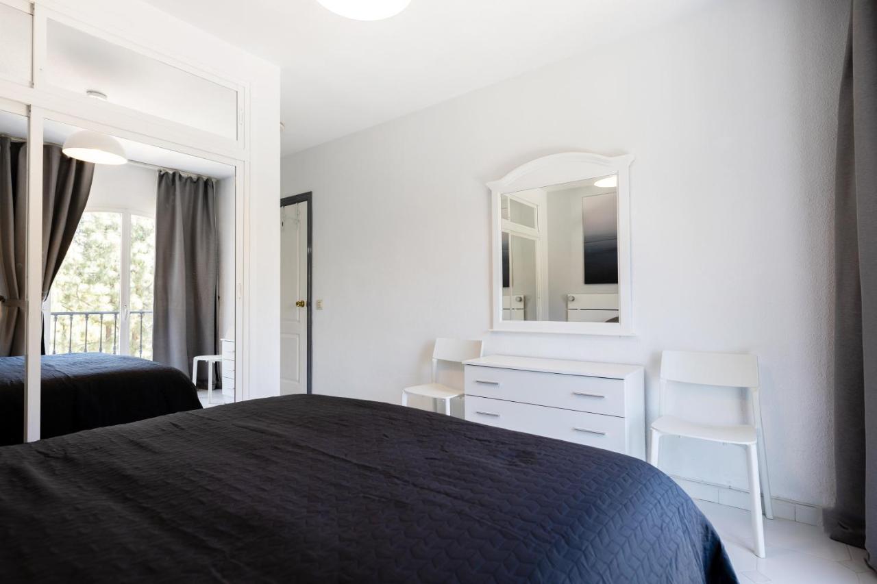 Spacious 2-Bedroom Apartment With Free Parking Sitio de Calahonda Exterior photo