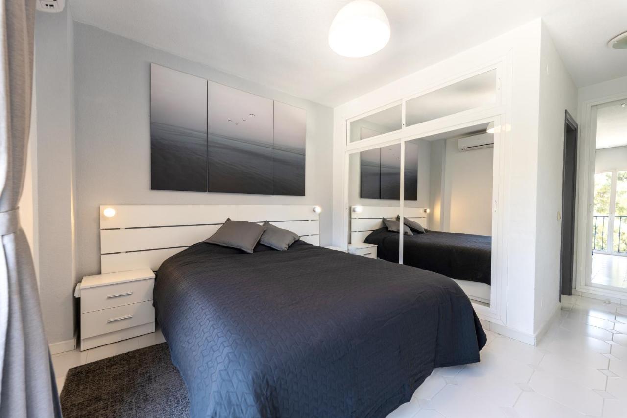 Spacious 2-Bedroom Apartment With Free Parking Sitio de Calahonda Exterior photo